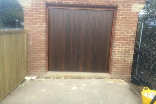 Hormann 2009 vertical timber door