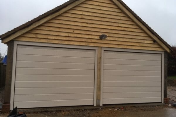 garage roller doors high wycombe