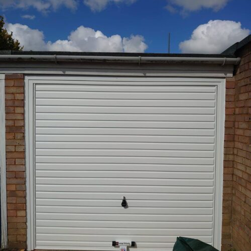 Up and Over Garage Door – Hemel Hempstead